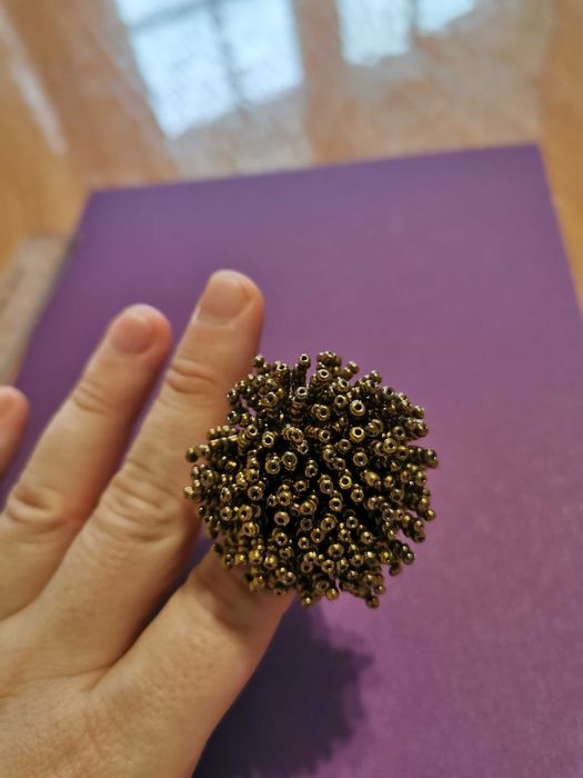 Кольцо из бисера