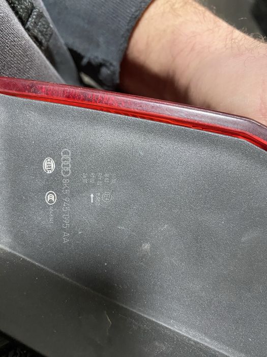 Stop stanga pe aripa Audi A4 B8 sedan facelift an de la 2012