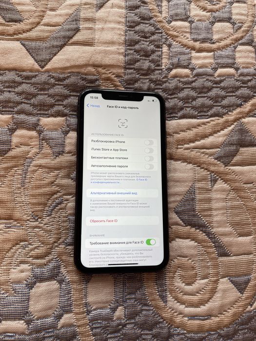 Айфон 11 64гига айфон