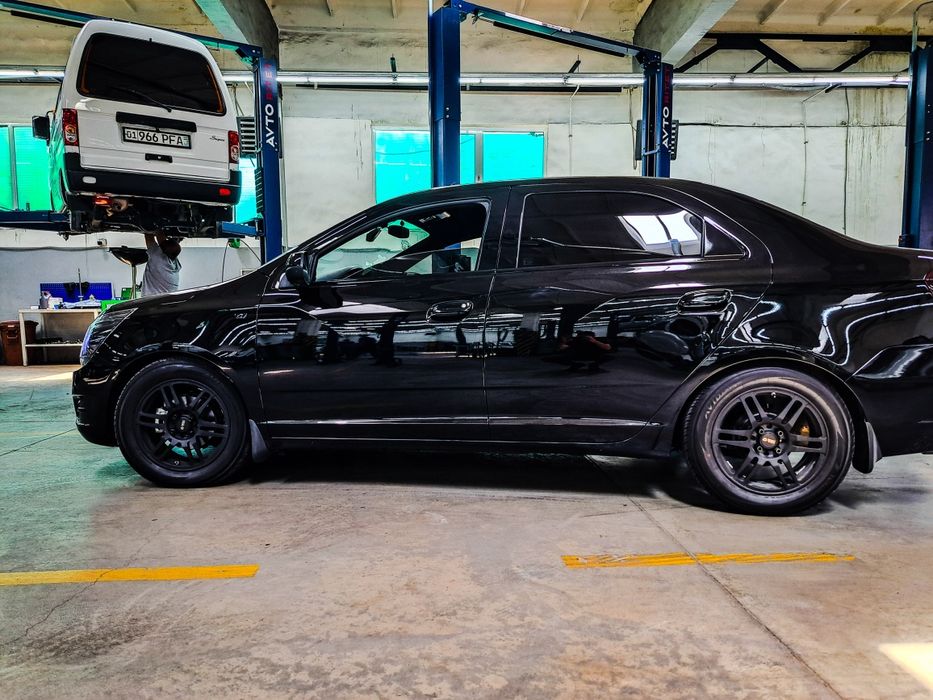 Yokohama Avid Envigor 16/205/60 UHP Комплект шины/балон/shina