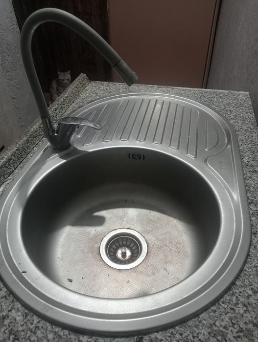 Продаётся мойка б/у