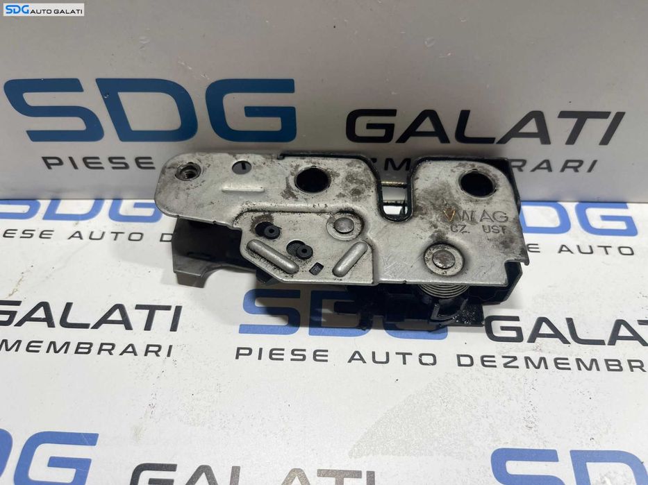 Broasca Incuietoare Capota Motor Volkswagen Golf 5 2004 - 2008 Cod 1K1823509E 5K2823509A 3C1823509D 1Z0823509E [B3459]