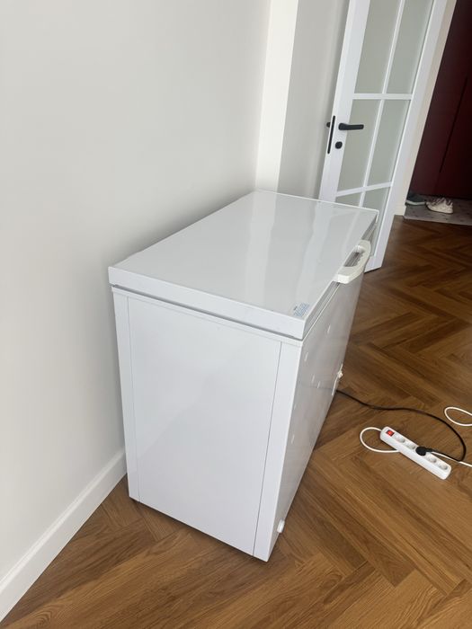 Морозильный ларь/камера Midea