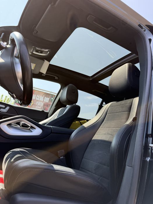 Mercedes GLE Hybrid 4MATIC Emerald Green Metallic