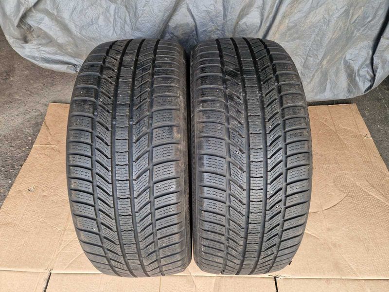 2 Continental R18 235/45
зимни гуми
DOT2222