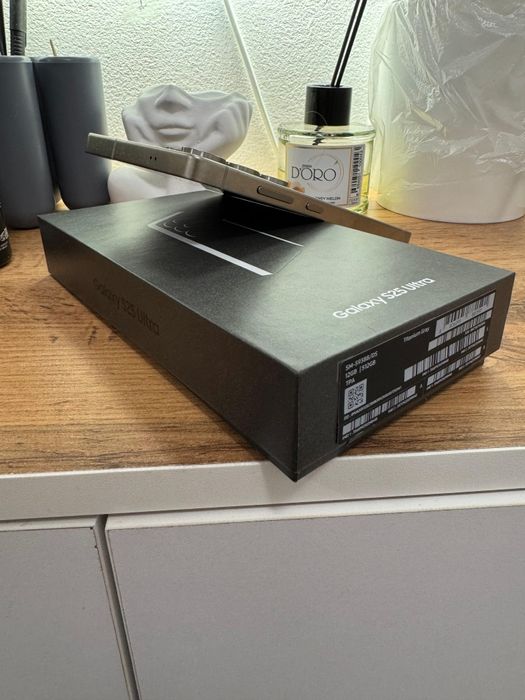 Продам Samsung s25 ultra