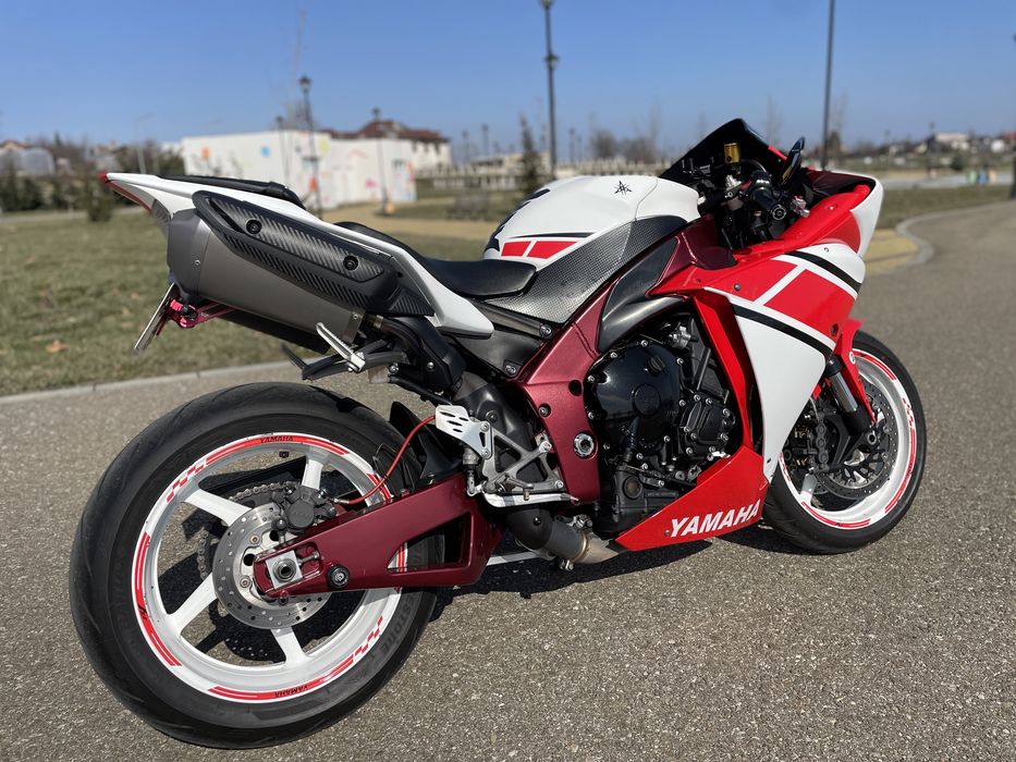 Yamaha YZF R1 RN22 2010,Proprietar,Stare perfectă