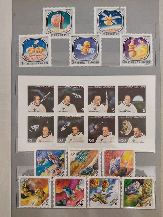 Почтовые марки. Альбом "Космос"