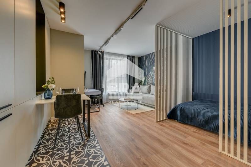 Продава се Едностаен апартамент в София, Център - 60 кв.м за 3264 €/кв.м - Снимка #1