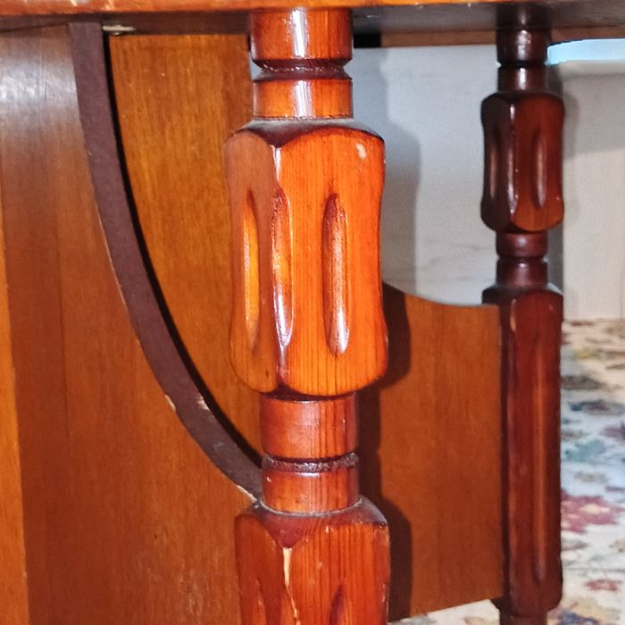 Журнальный столик