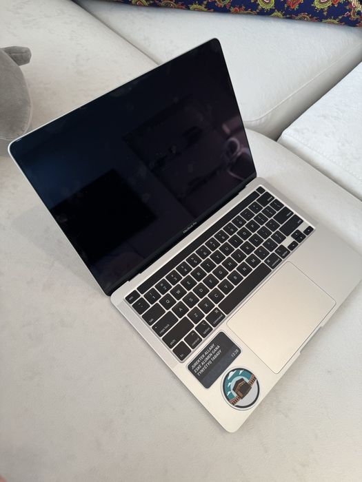 macbook pro 2020 с тачбаром