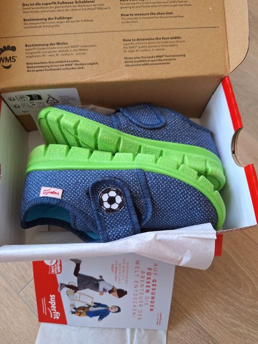 Superfit оригинални пантофи 26 и 27 номер