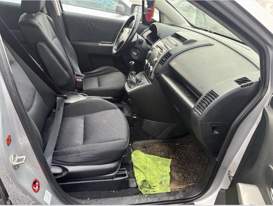 Usa Mazda 5 CR1 motor diesel 1998 cmc  cod RF an 2008