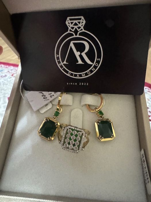 Продаю бриллиантовый набор