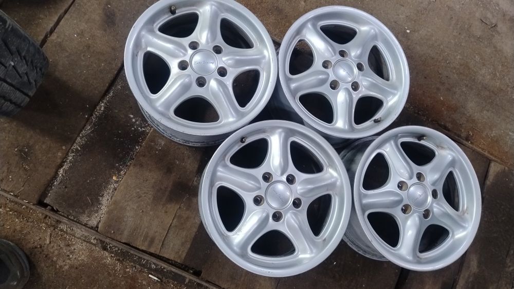 Продам оригинальные диски Мерседес