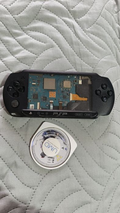 Psp-E1008 на запчасти