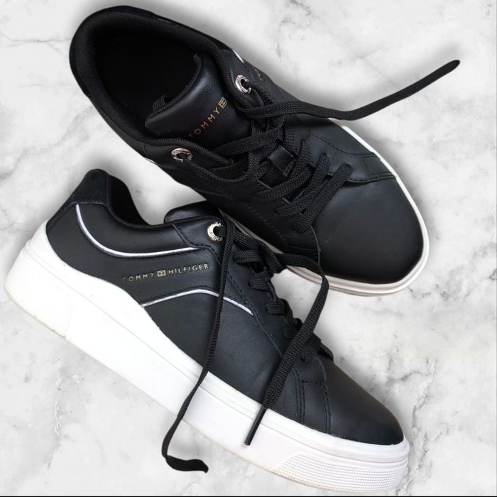 Adidasi Incaltaminte Tommy Hilfiger 37 piele