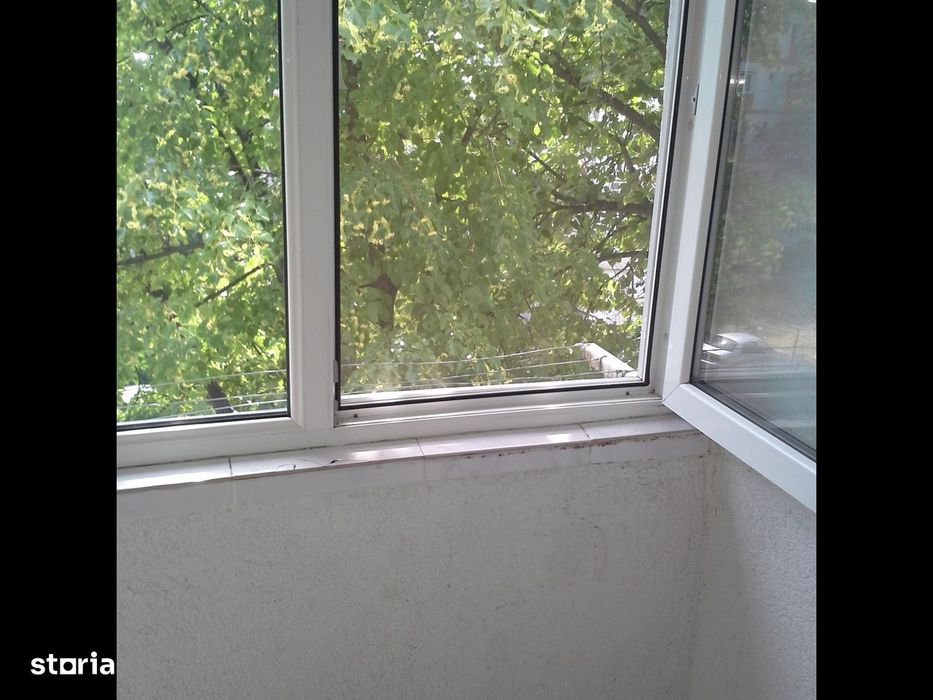 Apartament 3 camere zona Parcului Curcubeul