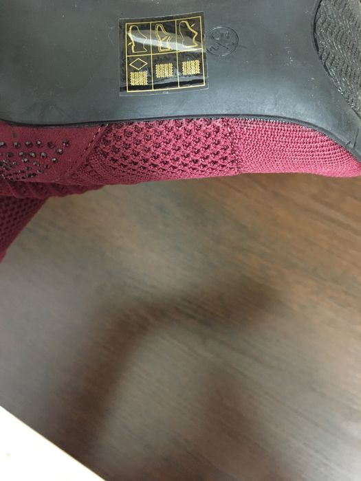 Продам ботильоны абсолютно новые  сапоги