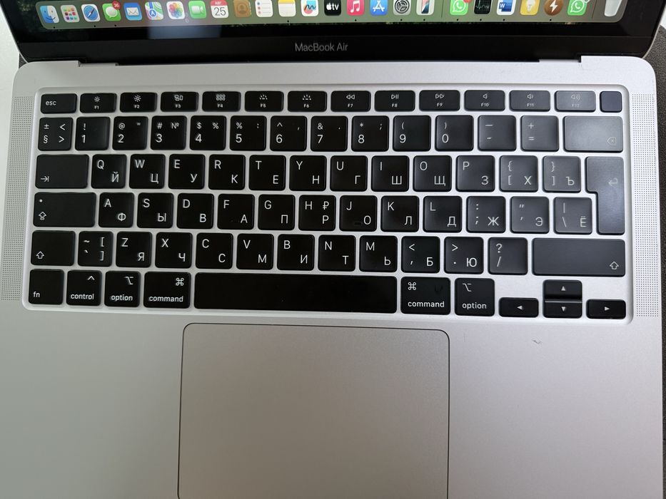 Macbook Air 13 очень срочно