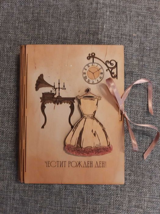 Кутия за пари от дърво - Сватба/ Рожден ден / Юбилей / Кръщене