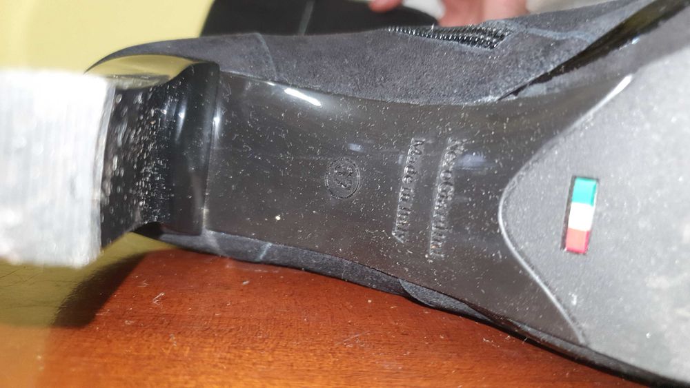 Cisme  de piele italiene