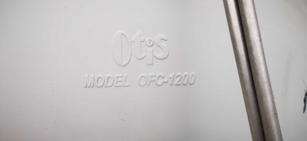 Antena Offset Otis 120cm cu montura polara