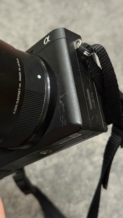 Sony a6400 + Sigma 16mm f/1.4