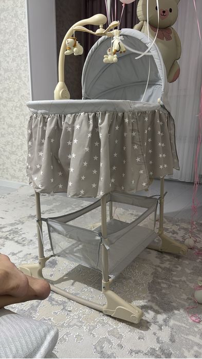 Манеж детский новый серого цвета