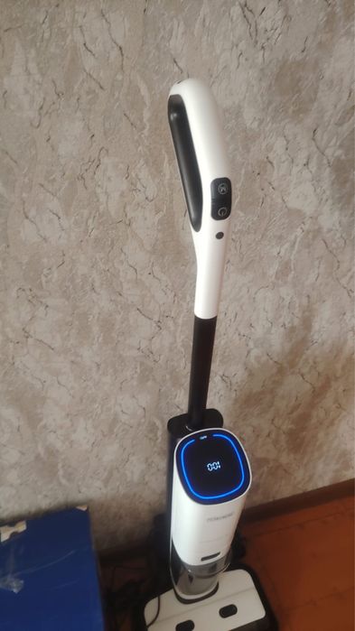 Продоётся моющий пылесос