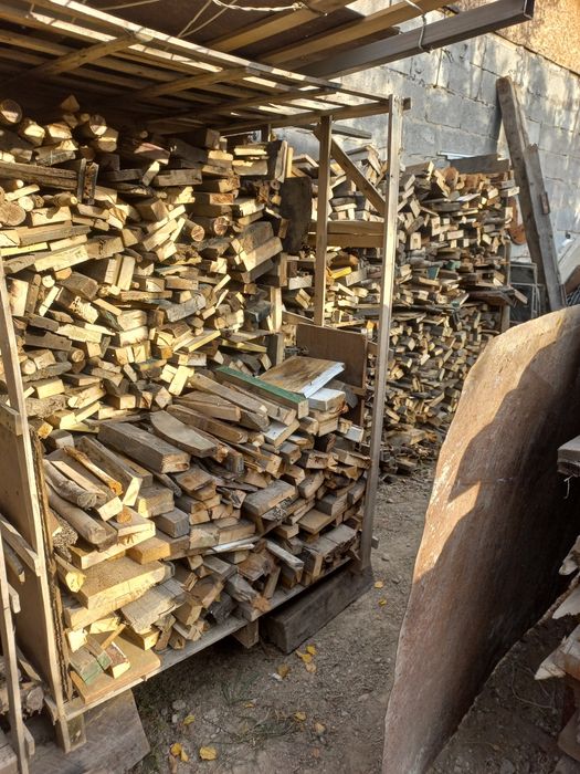 Продам дрова сухие.