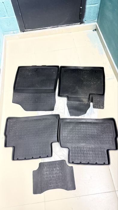 Полики резиновые на санта фе 4 (2022) оригинал