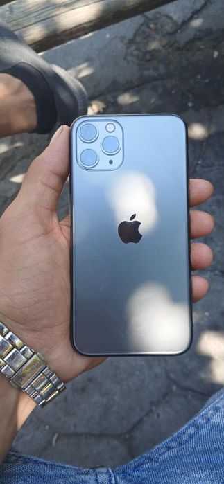 Iphone 11 pro zapasen