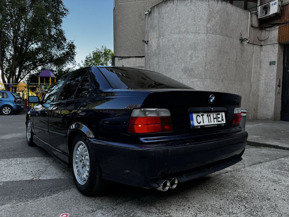 Bmw 320 M pachet An 1993 pentru pasionati !