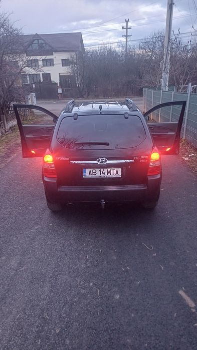 Vând Hyundai Tucson 2006 4×4 2.0 CDTI