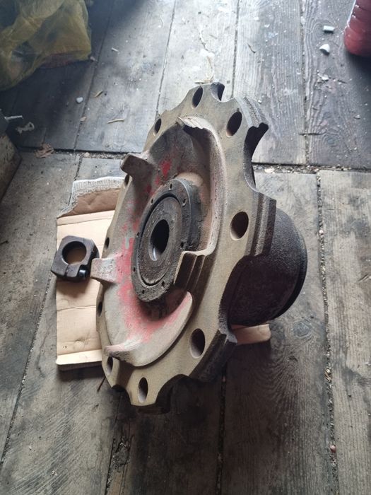 Ступица Mercedes Benz.