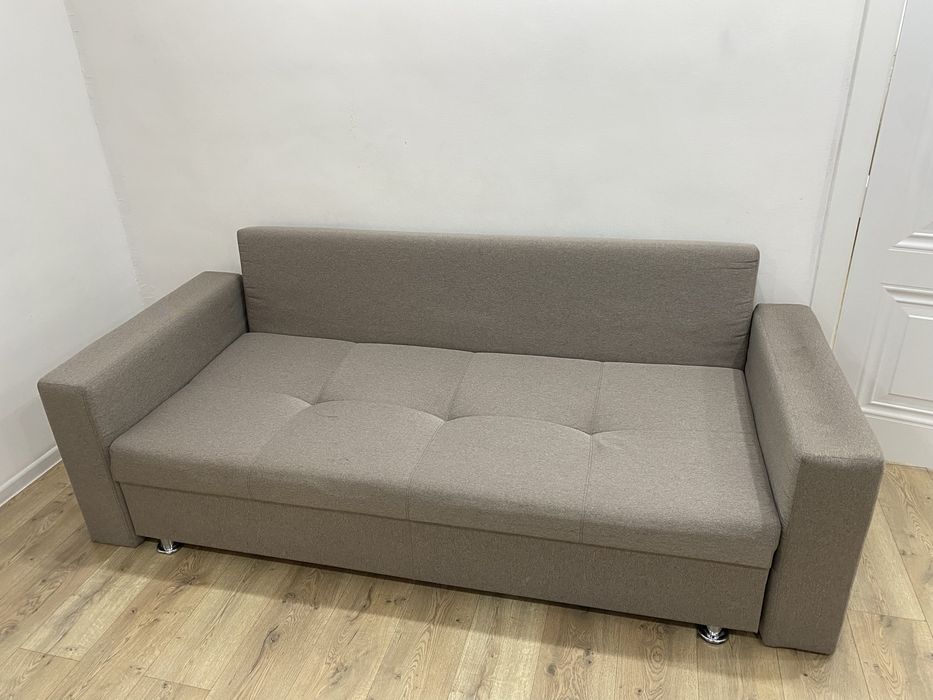 Продается диван срочно