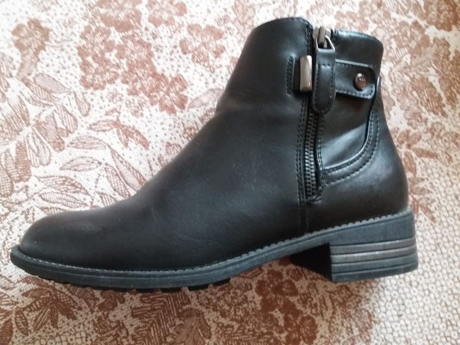 Продам сапоги в хорошем сострянии