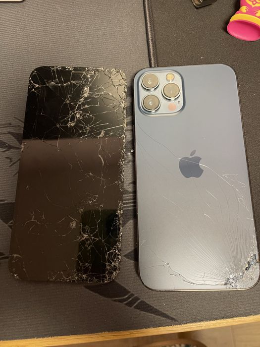 Iphone 12 pro max icloud за части