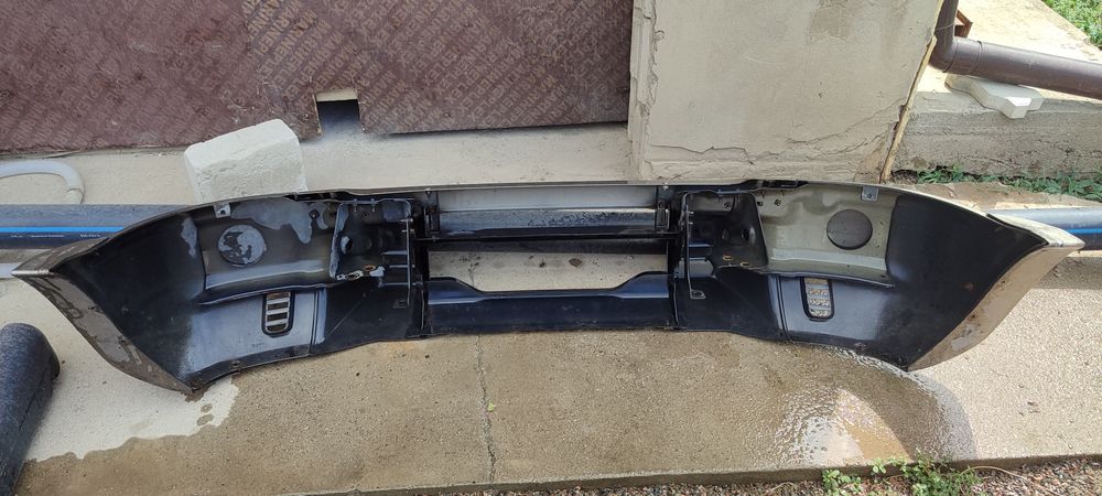 Передний бампер от y61 patrol