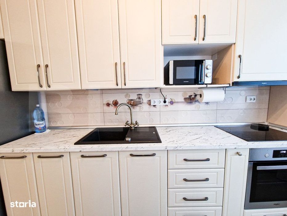 Apartament modern cu 2 camere, garaj, 49mp, etajul 2, zona Vivo