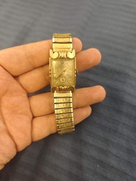 Bulova механические часы