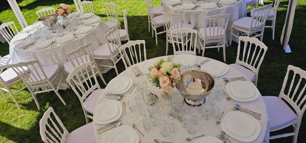 Inchiriere cort evenimente si sitem sonorizare masina fum,lumini,Dj