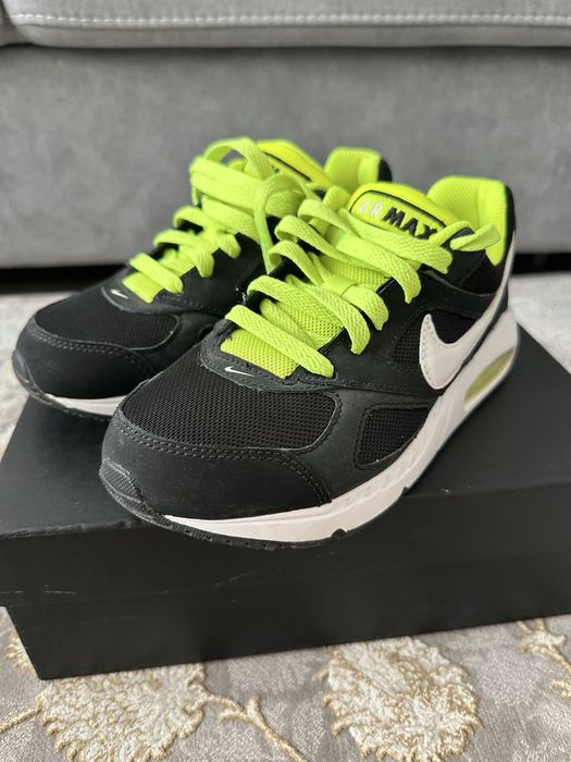 Кроссовки nike air max