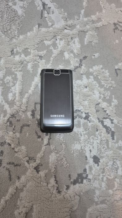 Телефон раскладушка samsung S3600i