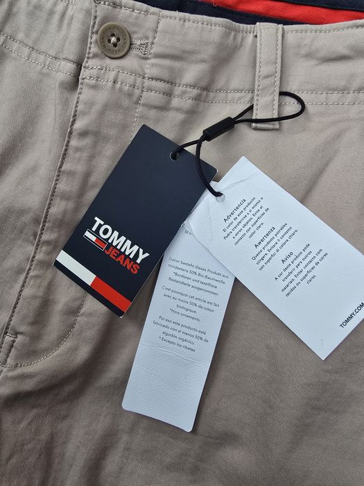 Tommy Hilfiger 32/32