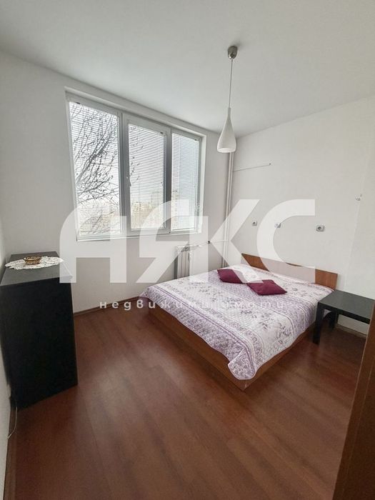 Дава се под наем Двустаен апартамент в София, Люлин 4 - 50 кв.м за 428.91 € - Снимка #2