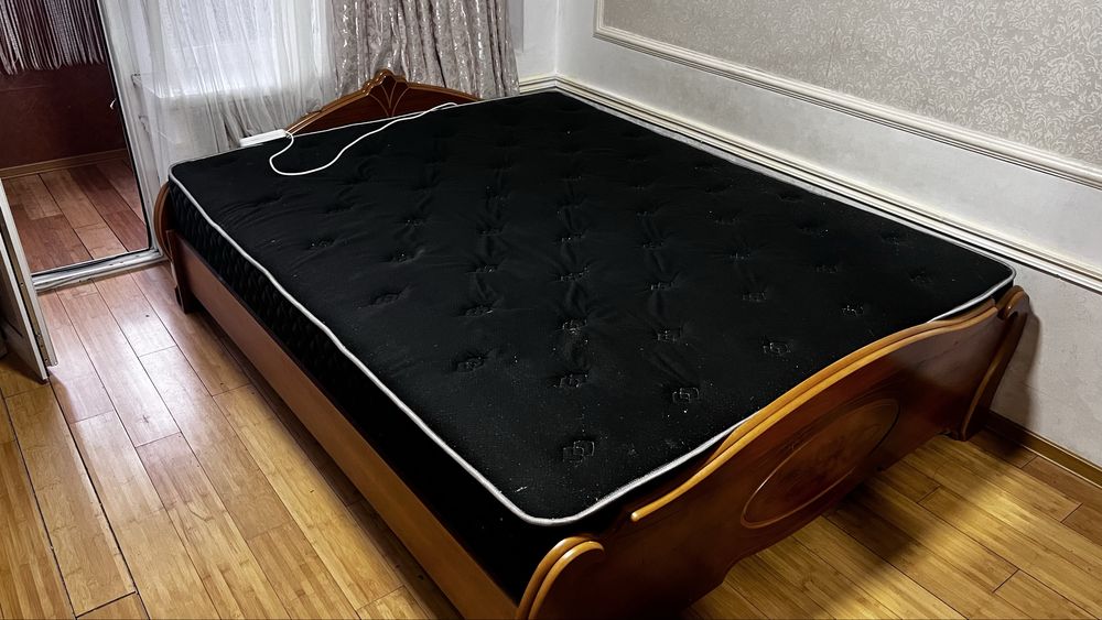 Продам комнатный гарнитур