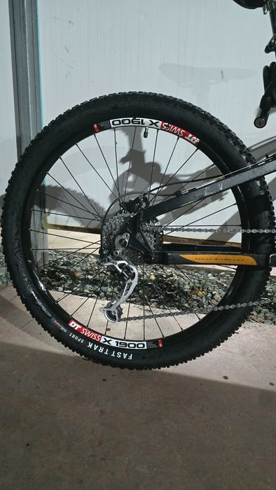 Bicicleta Focus Full suspension