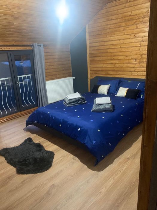 Cabană de inchiriat  Vila Fof  5 camere  ciubar Prahova